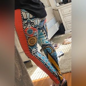 Super cute skinny fit pants